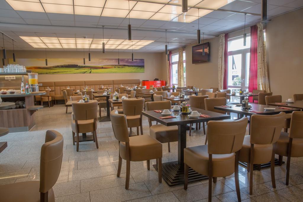 Goethe Hotel Messe By Trip Inn Frankfurt am Main Exterior photo